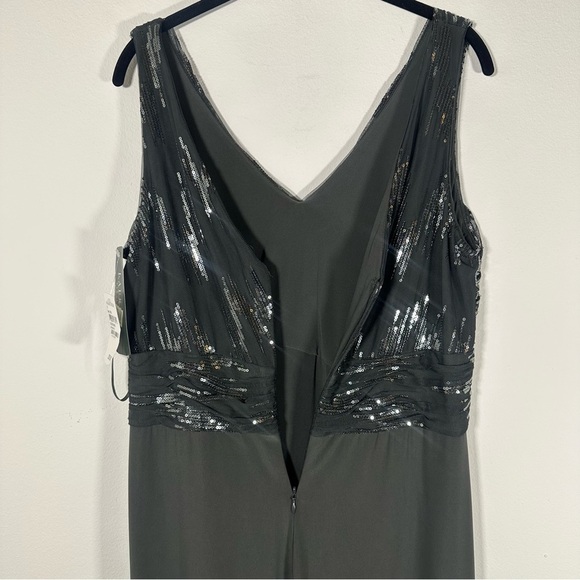 NWT $220 Lauren Ralph Lauren Evening Sequined Mesh Bodice Dress Size 12 - Picture 6 of 11